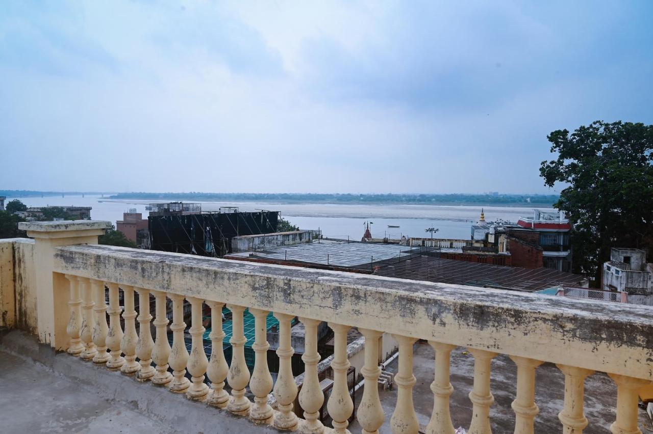 Ganga Darshanam Guesthouse At Dashashwamedh Ghat Varanasi Luaran gambar